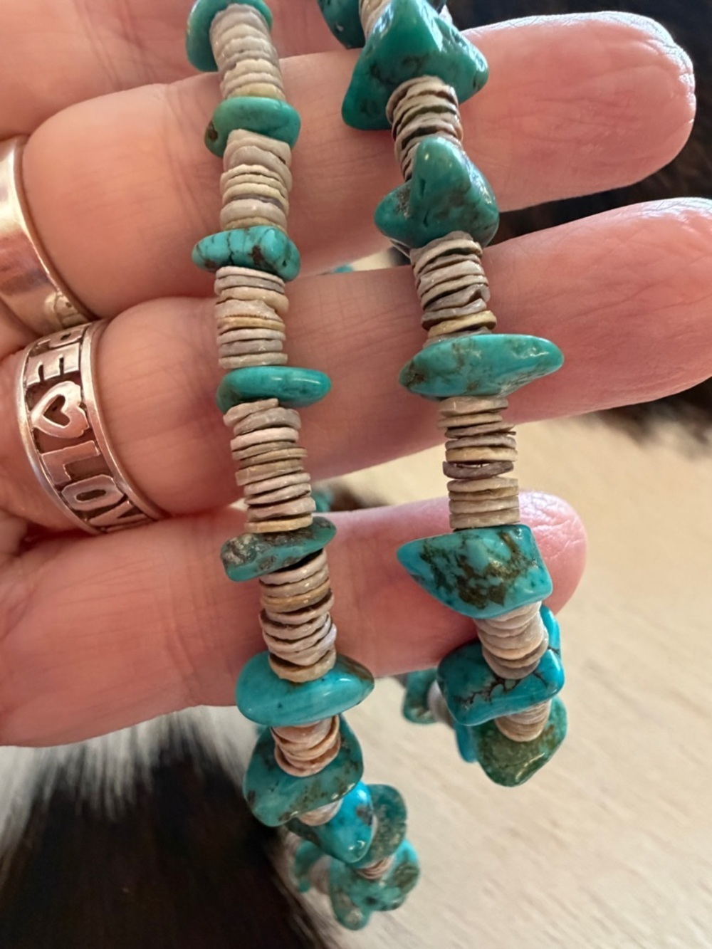 ❤️ 24” Shell Heishi Beads & Turquoise Navajo Artisan Necklace Sterling Lobster - Picture 8 of 11